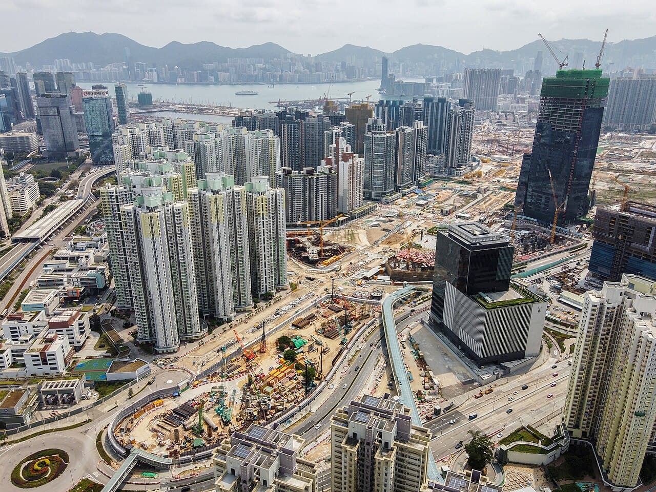 【九龍水上活動攻略2026】維港禁泳規定、啟德、觀塘避風塘：市區水域可以玩甚麼？法例／場地／安全全解析