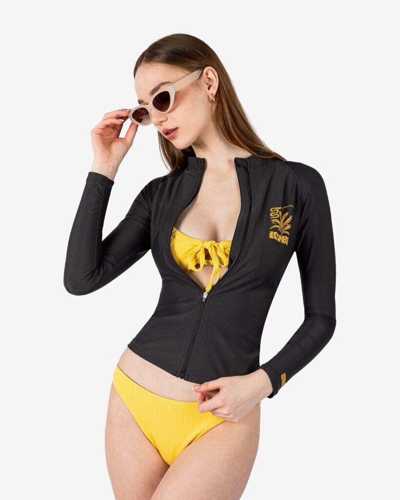 Kayarine BREATH rash guard Product Picture 3