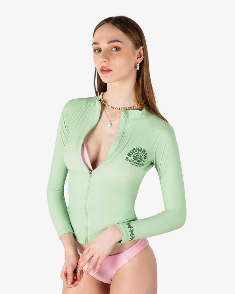 Kayarine Jungle Ball rash guard Product Picture 3