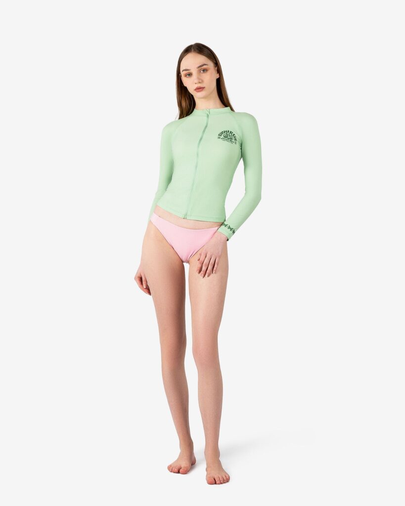 Kayarine Jungle Ball rash guard Product Picture 5
