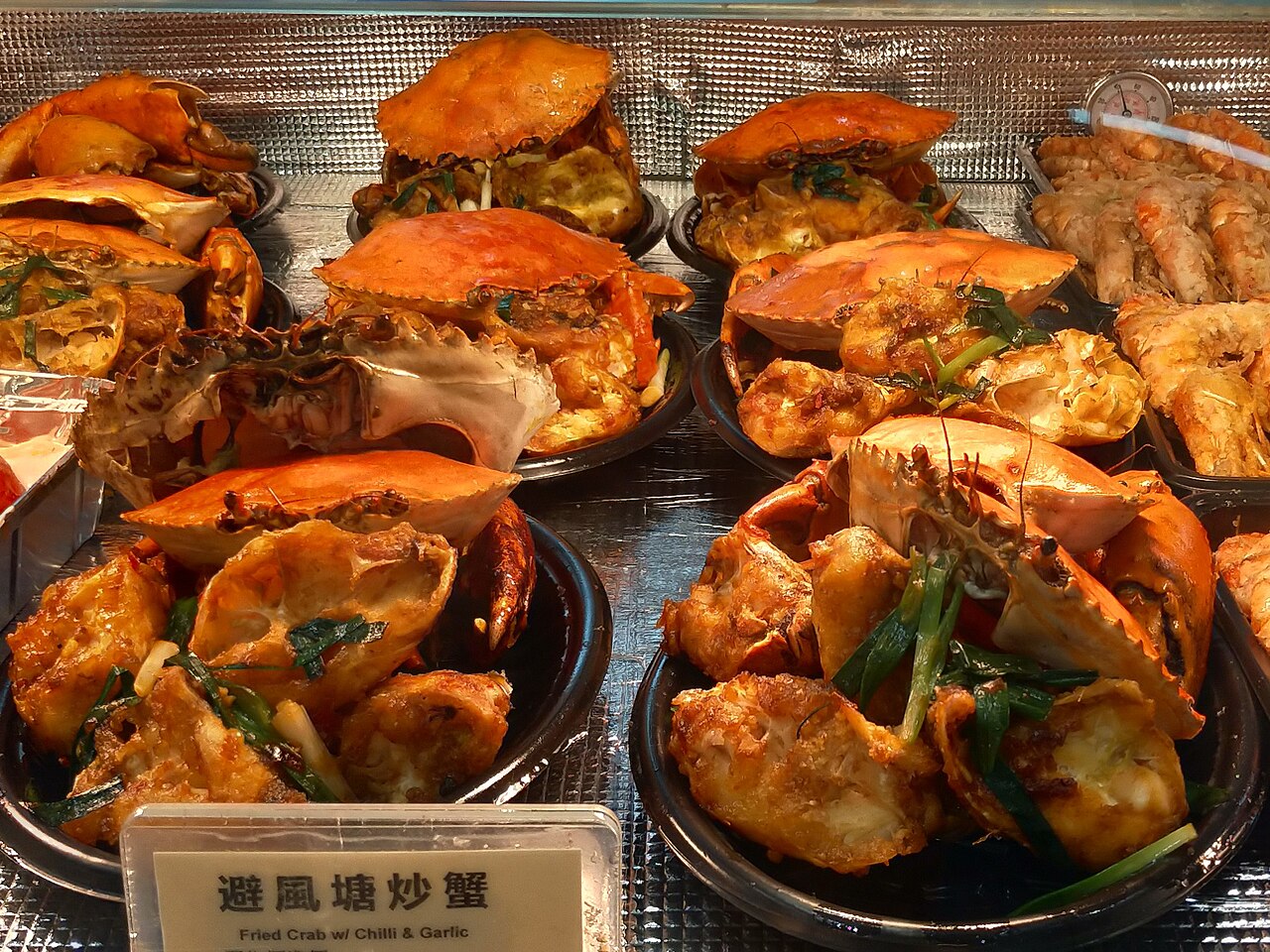 避風塘炒蟹配香脆蒜蓉