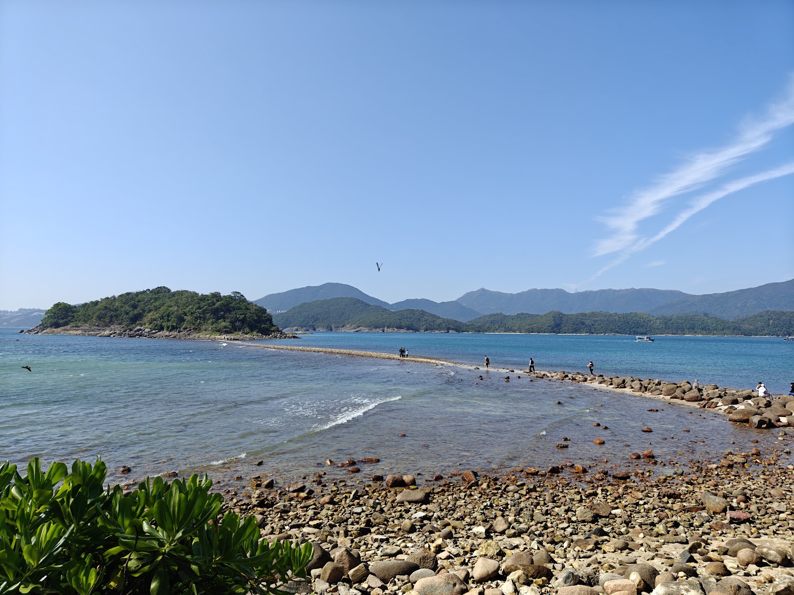 Sharp Island tombolo and Kiu Tau