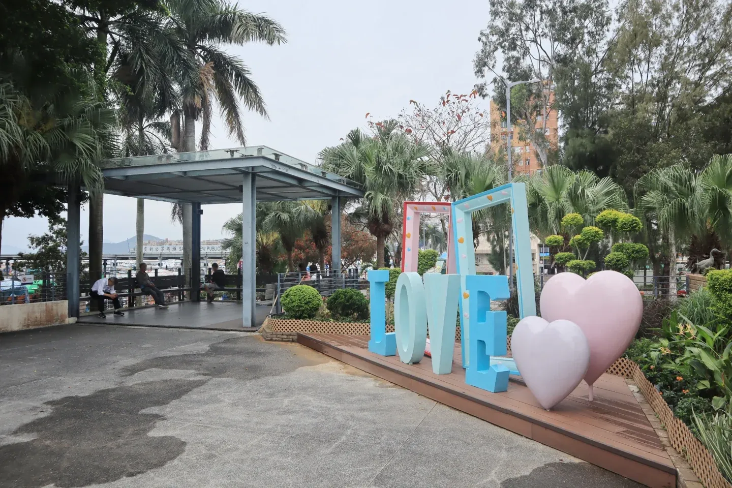西貢海濱公園平台環境;實際租用範圍及現場佈置須向場地方確認